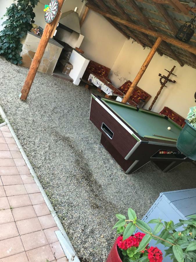 VerpelétBandi Vendeghazアパートメント エクステリア 写真